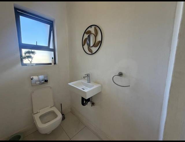 3 BEDROOM HOUSE FOR SALE IN BLUE VALLEY GOLF ESTATE